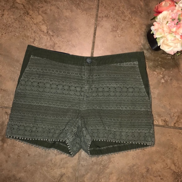 Anthropologie Pants - Anthropologie Daughters of The Liberation Size 6